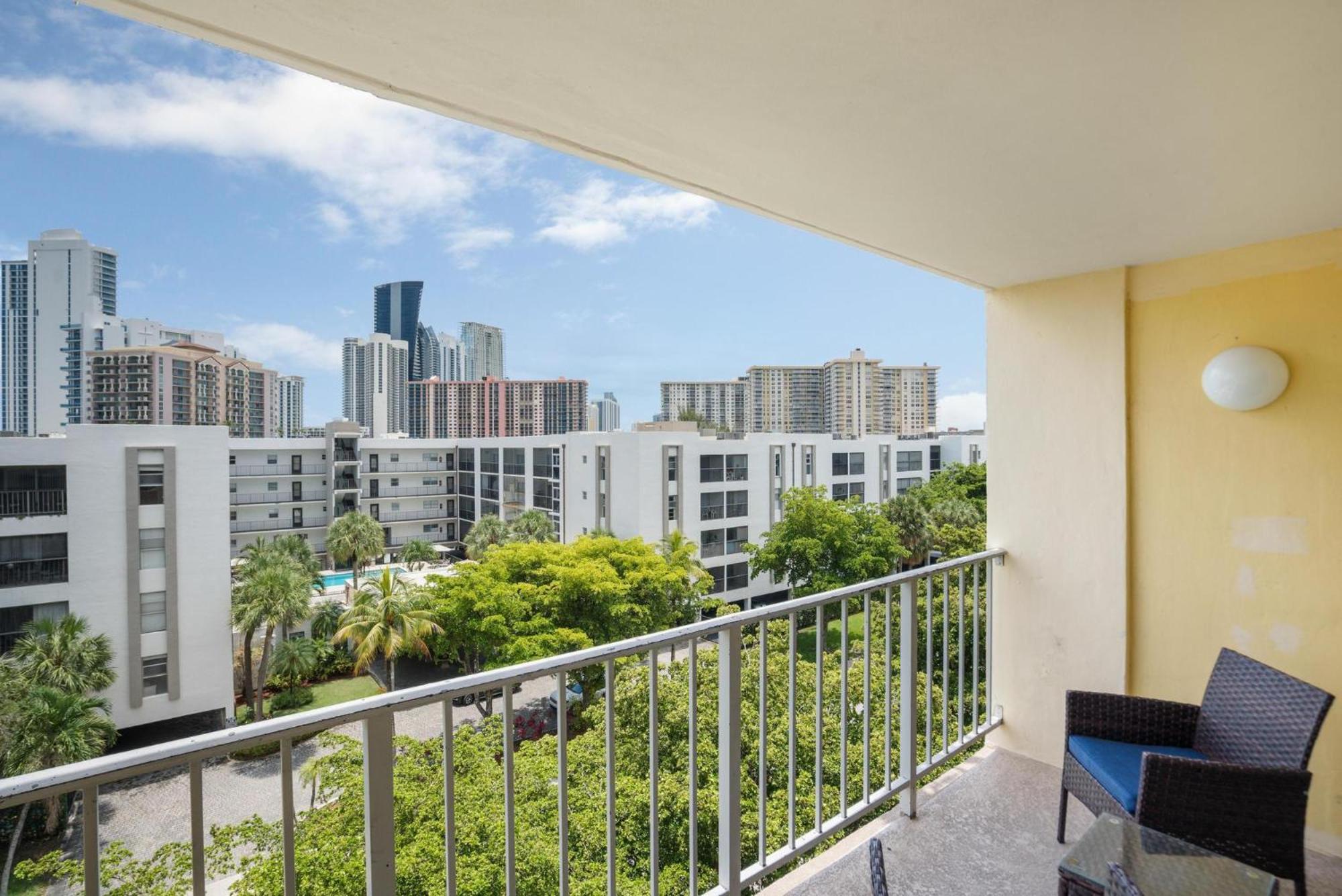 Marbella Towers High Floor Wonderful Condos Miami Beach Kültér fotó