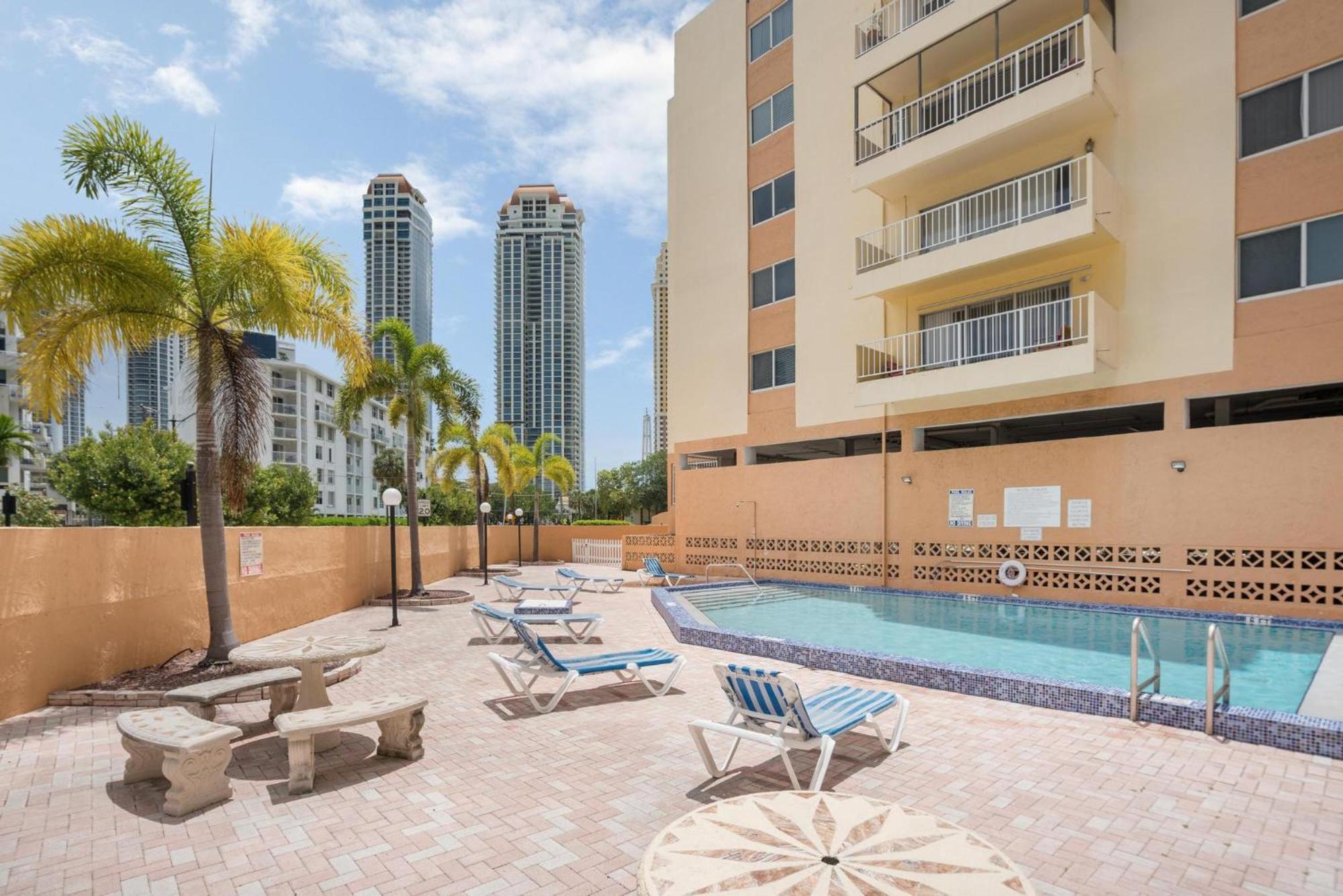 Marbella Towers High Floor Wonderful Condos Miami Beach Kültér fotó