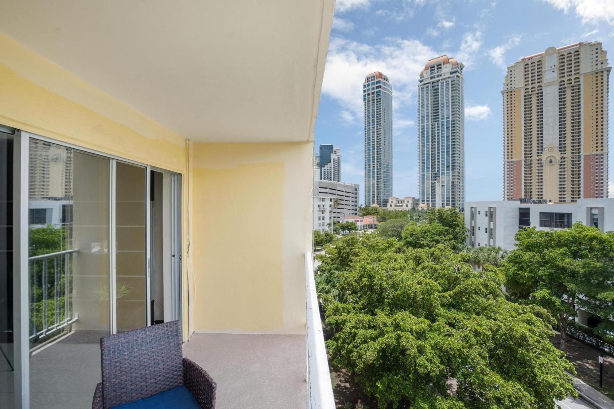 Marbella Towers High Floor Wonderful Condos Miami Beach Kültér fotó